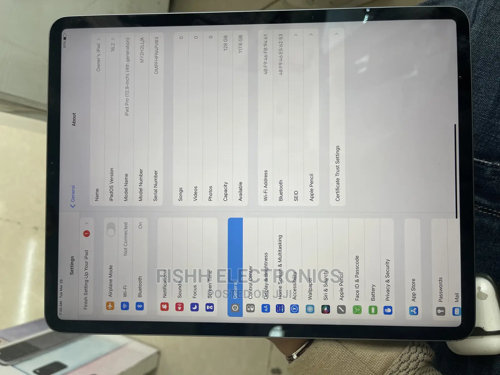 Apple iPad Pro 12.9 (2021) 128 GB Gray