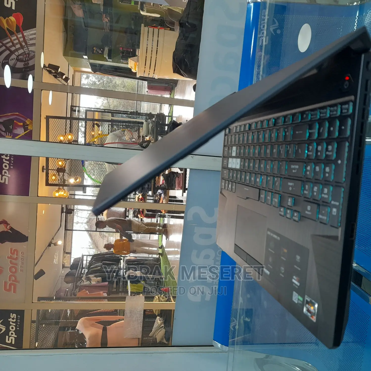 New Laptop Asus 16GB AMD Ryzen 7 SSD 512GB