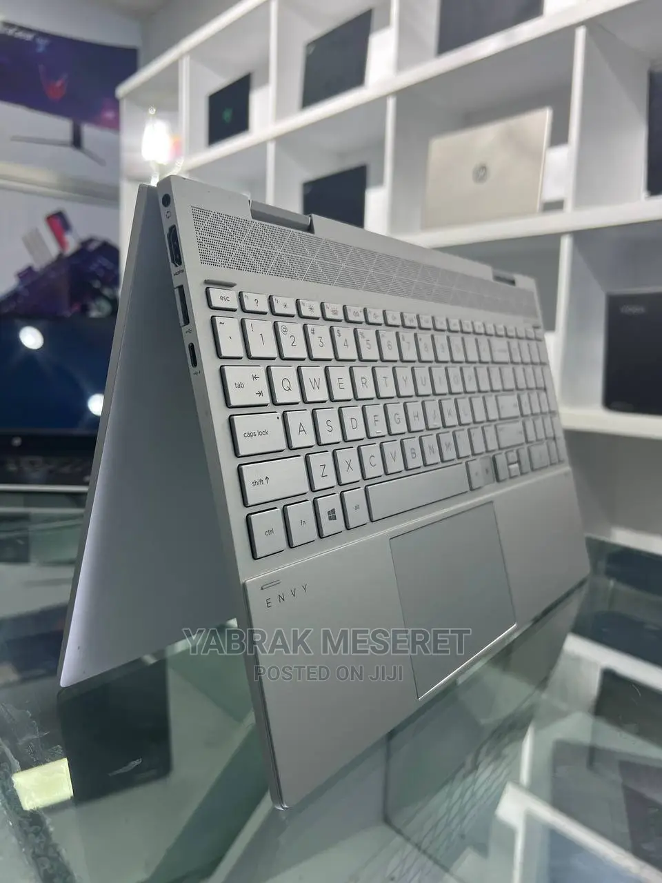 New Laptop HP Envy X360 12GB Intel Core I7 SSD 512GB