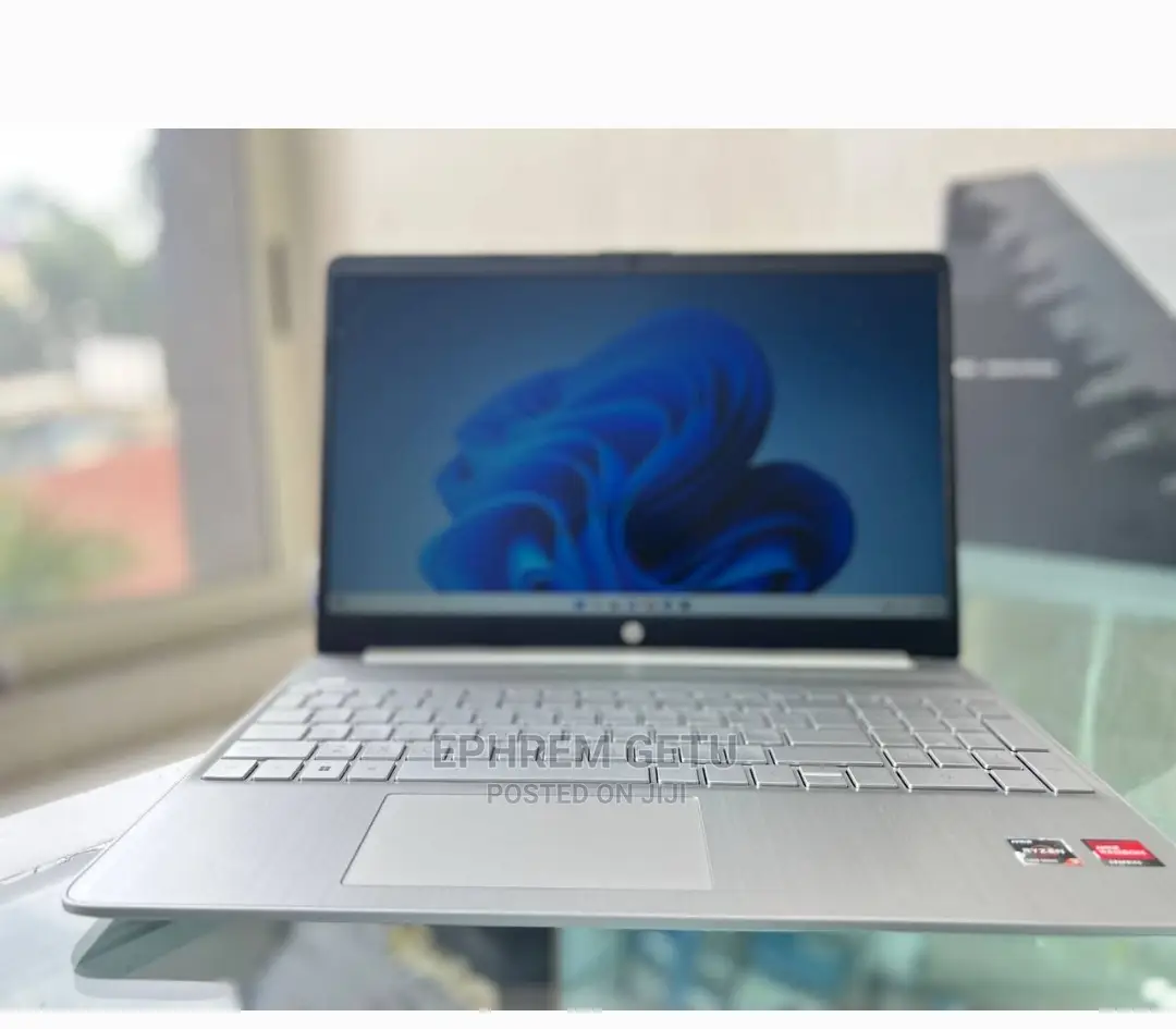 New Laptop HP Stream Notebook 8GB AMD Ryzen 3 SSD 512GB