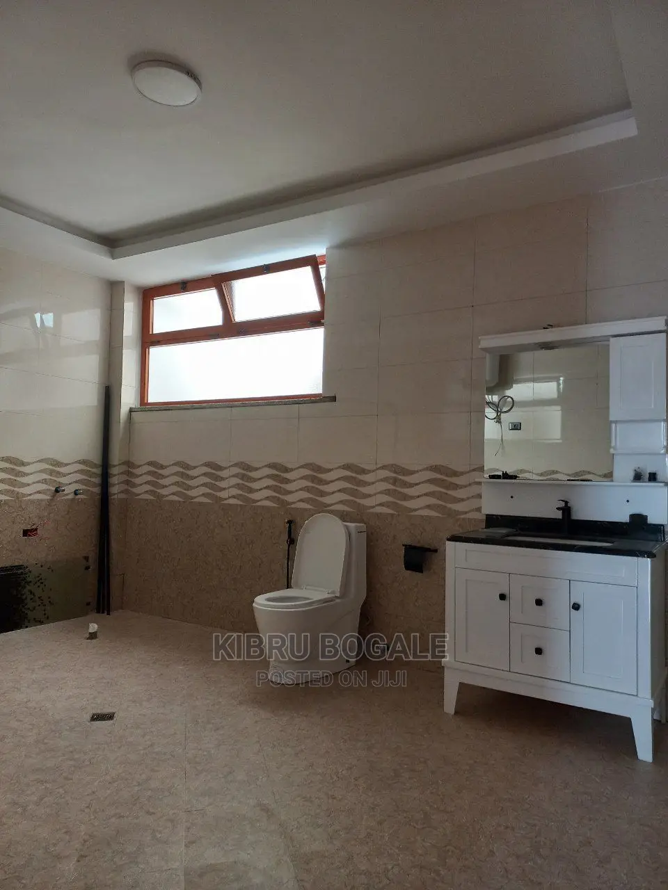 9bdrm House in Ayat, Bole for Sale