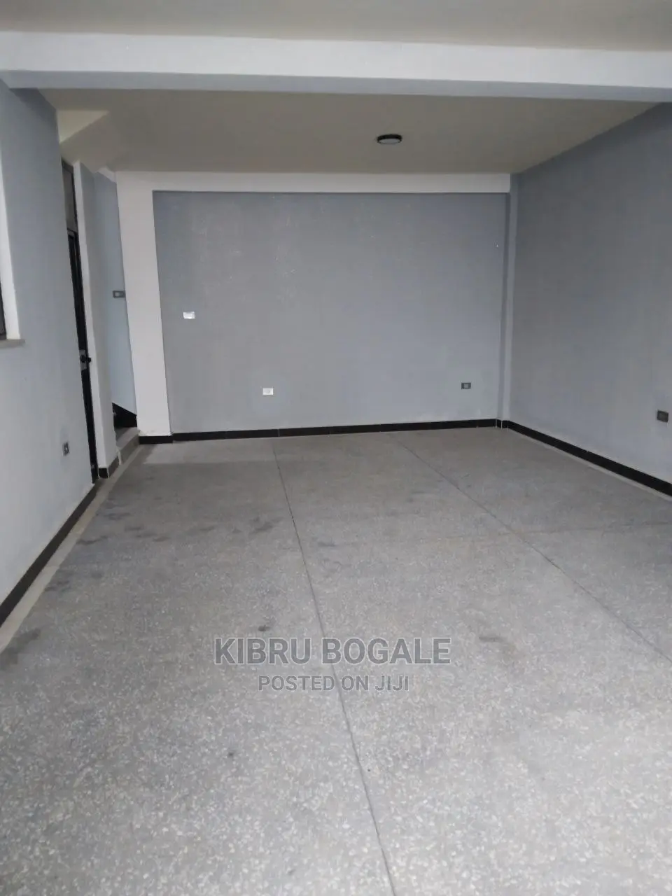 7bdrm House in Samit 72, Bole for Sale