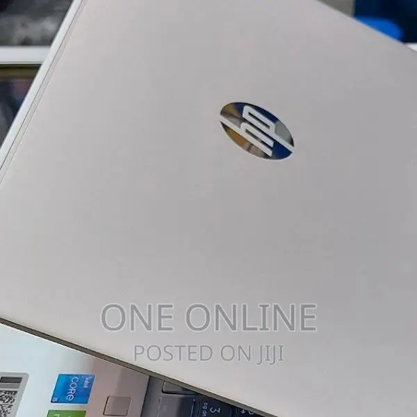 New Laptop HP Pavilion 15 8GB Intel Core I5 SSD 512GB