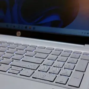 New Laptop HP Pavilion 15 8GB Intel Core I5 SSD 512GB