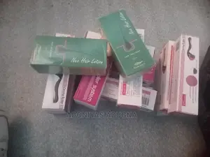 Photo - Neo Hair Oil and Derma Roller System