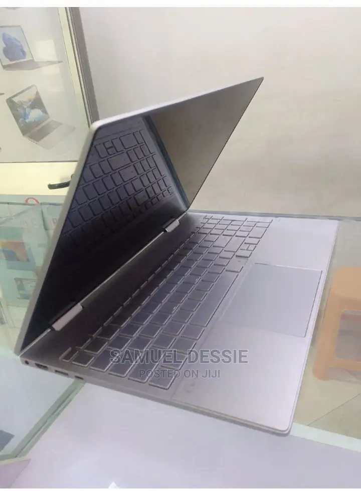 New Laptop HP Envy X360 12GB Intel Core I7 SSD 512GB