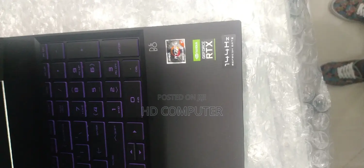 New Laptop HP Pavilion 15 8GB AMD Ryzen 5 SSD 512GB