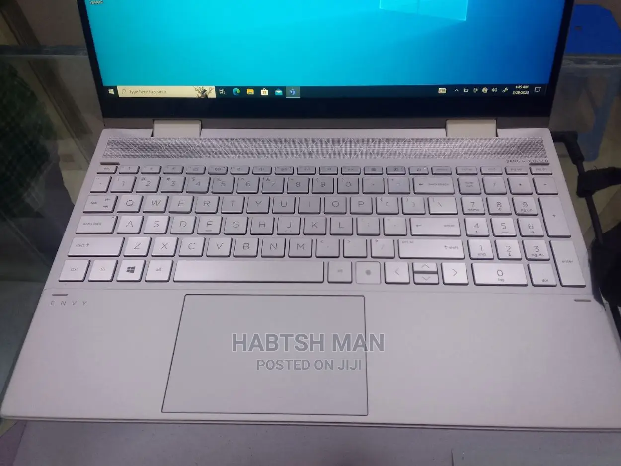 New Laptop HP Envy X360 12GB Intel Core I7 SSD 512GB