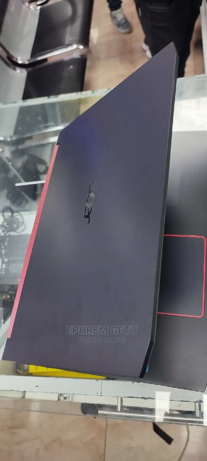 New Laptop Acer Nitro 5 8GB Intel Core I5 HDD+SSD 256GB