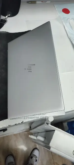 New Laptop HP Envy 13 16GB Intel Core I7 SSD 1T