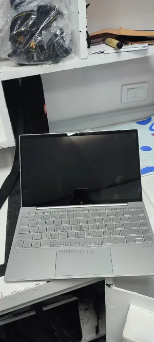 New Laptop HP Envy 13 16GB Intel Core I7 SSD 1T