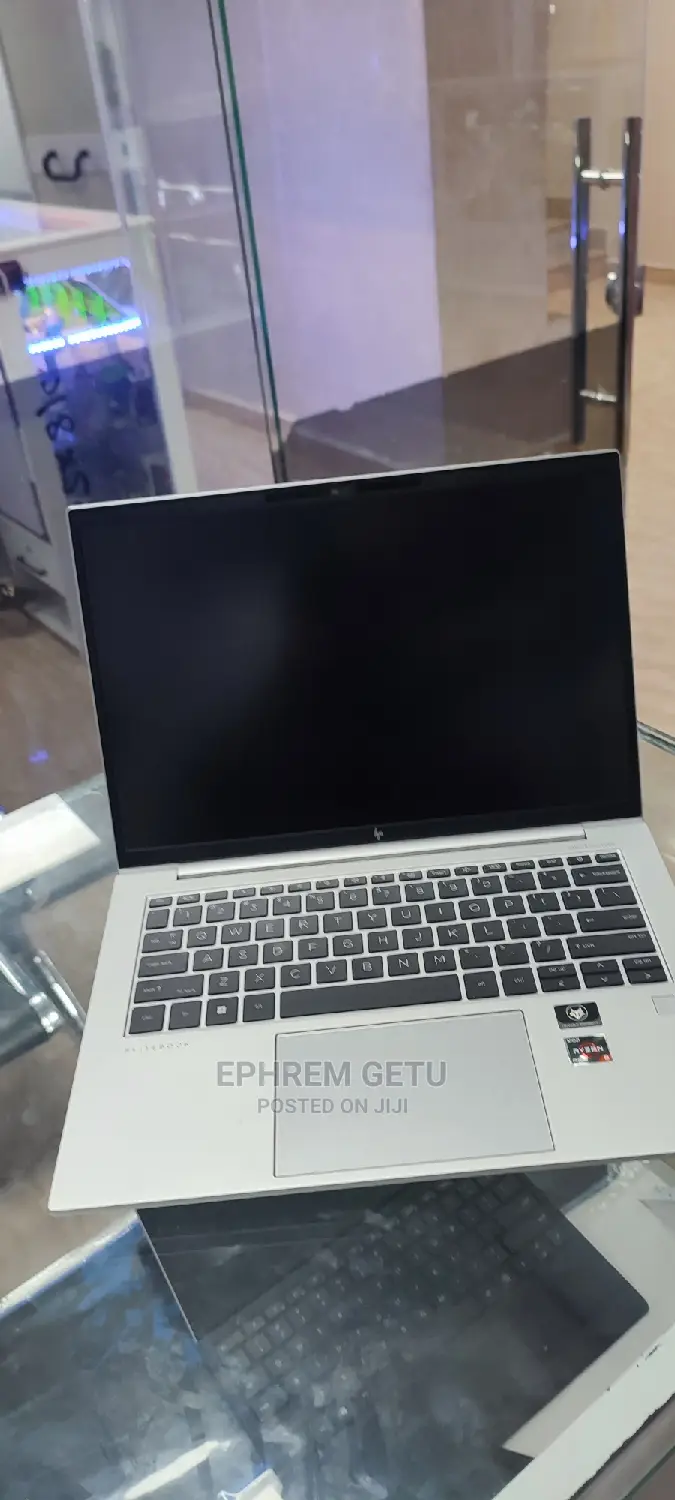 New Laptop HP EliteBook 840 16GB AMD Ryzen 5 SSD 512GB