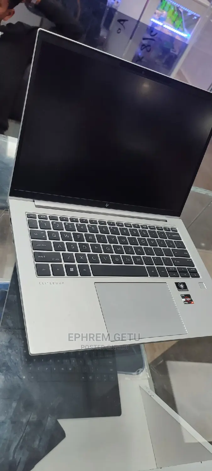New Laptop HP EliteBook 840 16GB AMD Ryzen 5 SSD 512GB