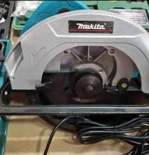 Makita Circular Saw 2000watt
