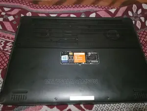 Laptop 16GB SSHD+SSD 1T