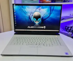New Laptop Alienware M17x R2 32GB Intel Core I7 HDD+SSD 1T