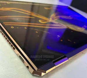New Laptop HP Spectre 8GB Intel Core I7 SSD 512GB