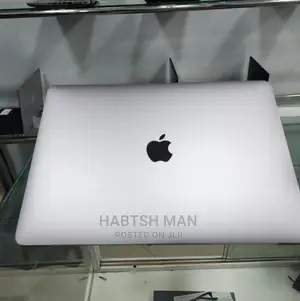 New Laptop Apple MacBook Pro 2020 16GB Intel Core I5 SSD 1T