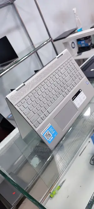 New Laptop HP Envy X360 8GB Intel Core I5 HDD+SSD 1T