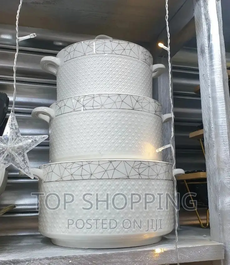 ባለ ሶስት ሸክላ የወጥ ማቅረቢያ (Bowl)