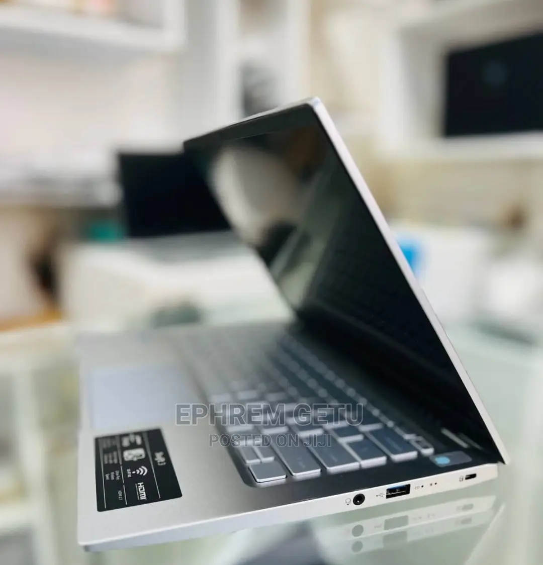 New Laptop Acer Swift 3 16GB Intel Core I5 SSD 512GB