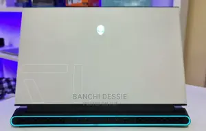 New Laptop Alienware M17x R2 32GB Intel Core I7 SSD 2T