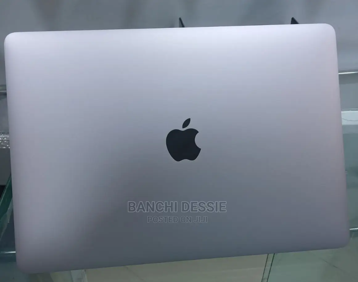 New Laptop Apple MacBook Pro 16GB Intel Core I5 SSD 512GB