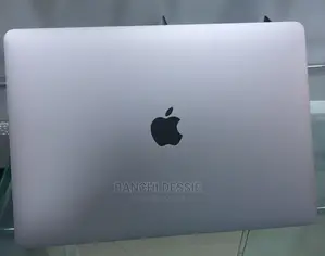 Photo - New Laptop Apple MacBook Pro 16GB Intel Core I5 SSD 512GB