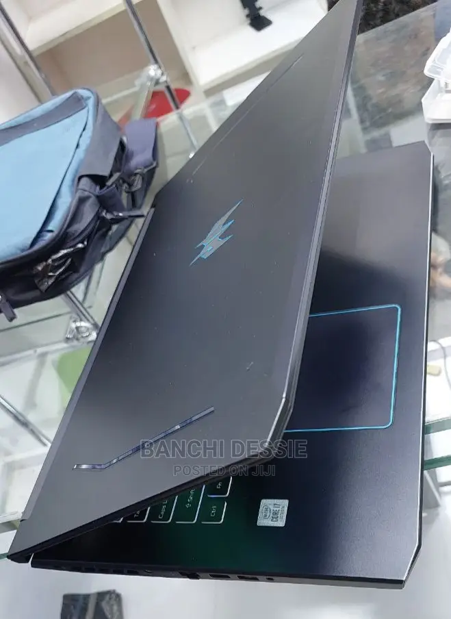New Laptop Acer Predator Helios 300 16GB Intel Core I7 SSD 512GB