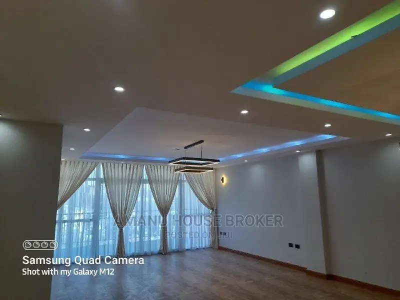 8bdrm House in Addis Abeba, Nifas Silk-Lafto for rent