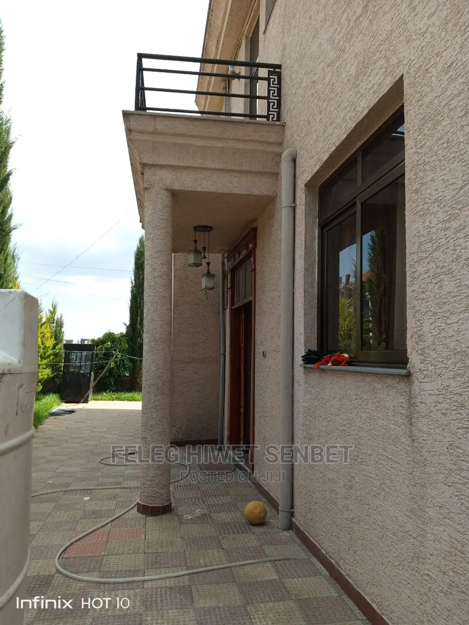 6bdrm House in Aa, Bole for sale