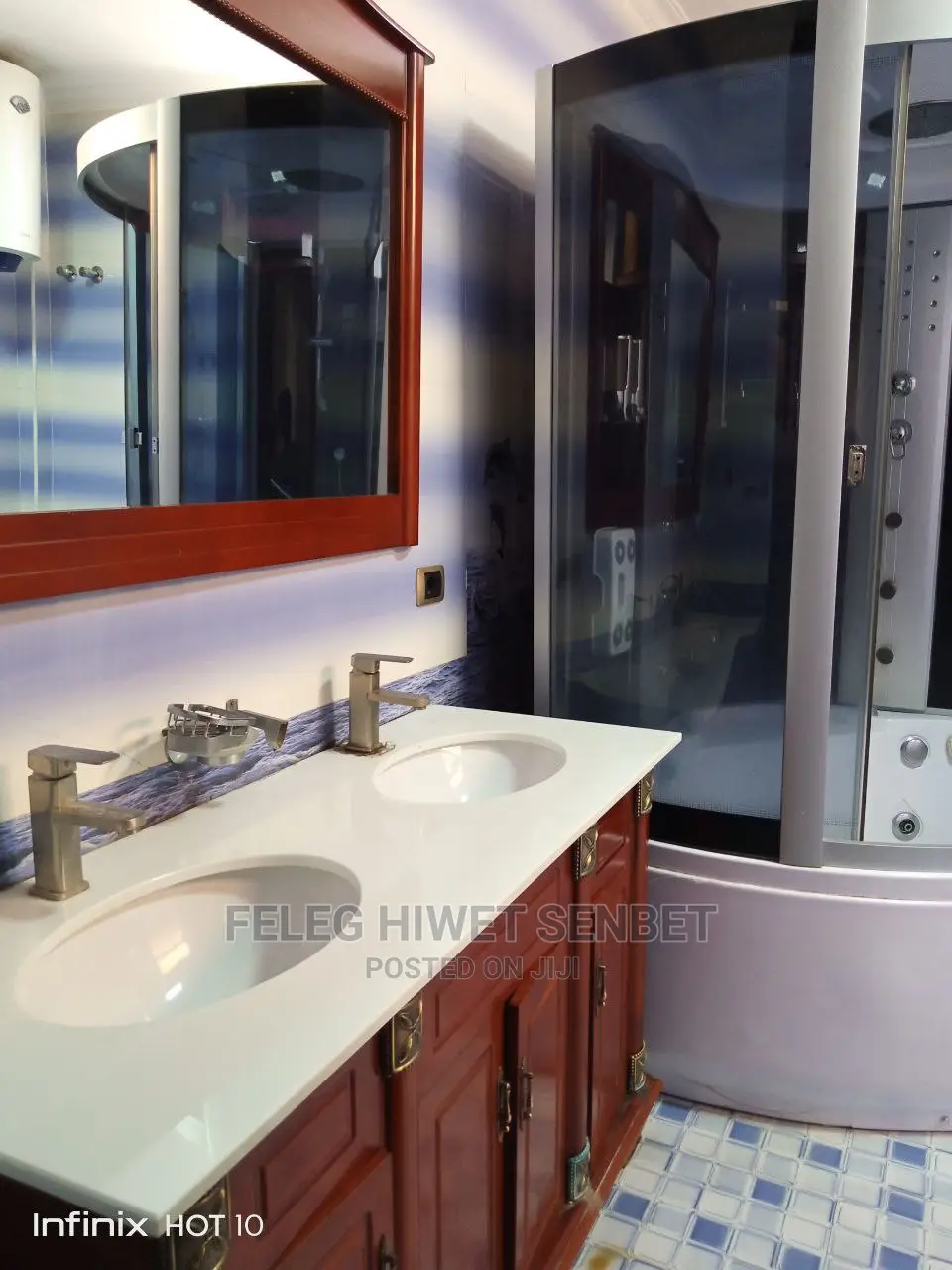 6bdrm House in Aa, Bole for sale