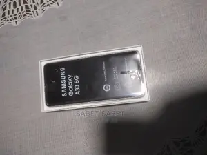 Photo - New Samsung Galaxy A33 5G 128 GB White