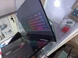 New Laptop 32GB Intel Core I7 SSD 1T