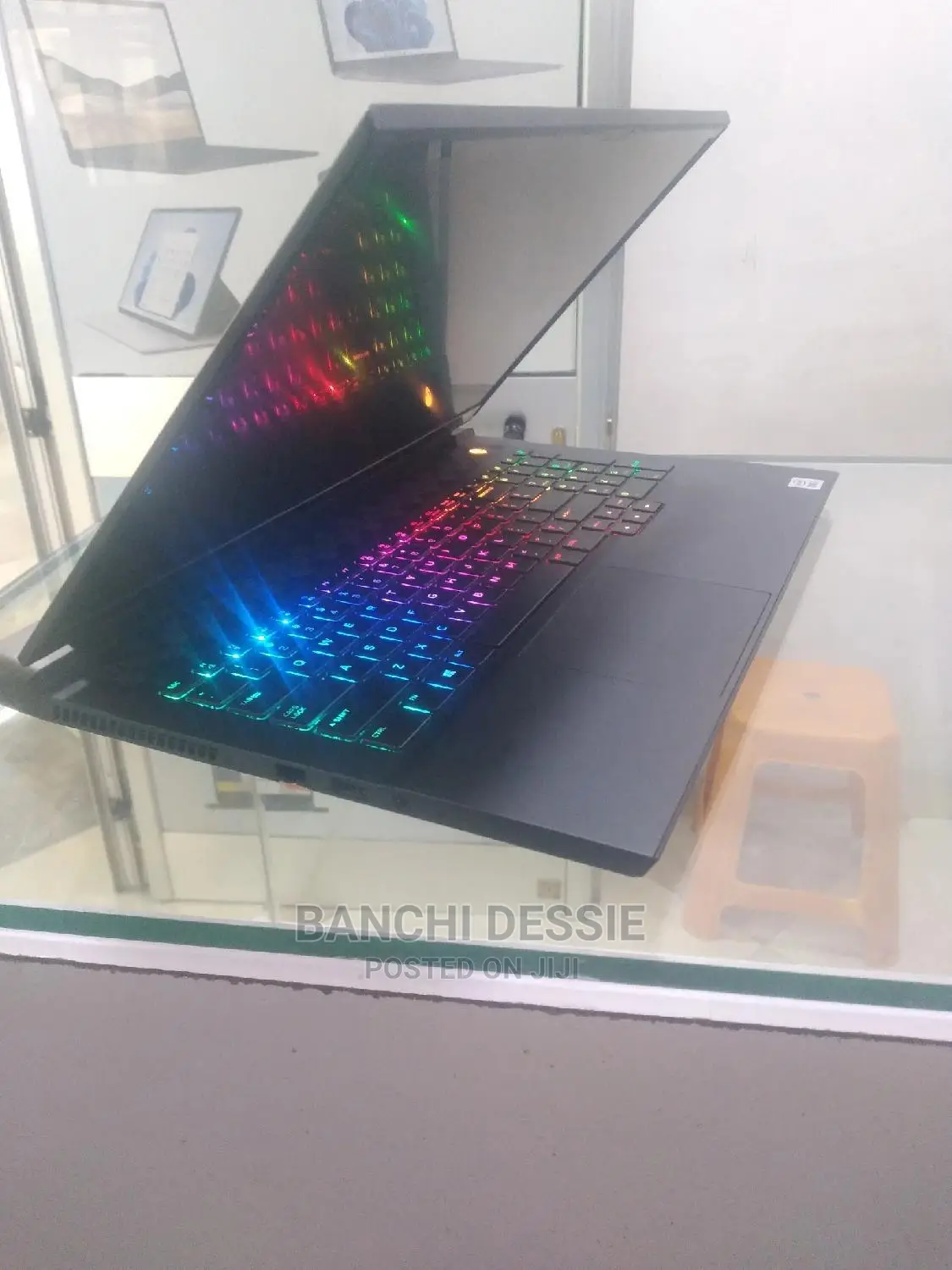 New Laptop Alienware M17x R2 16GB Intel Core I7 SSD 1T