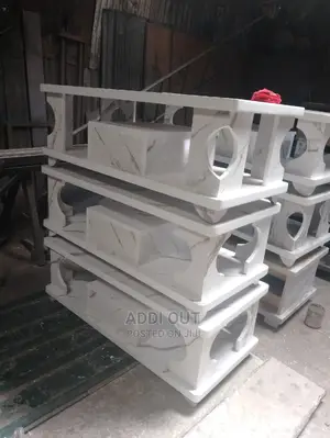 Safa Table/ጠረጴዛ