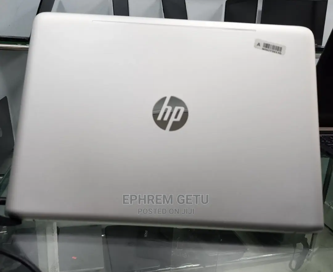 New Laptop HP Envy 14 8GB Intel Core I5 HDD 1T