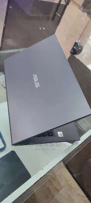 New Laptop Asus VivoBook 15 X505BA 8GB Intel Core I7 SSD 512GB