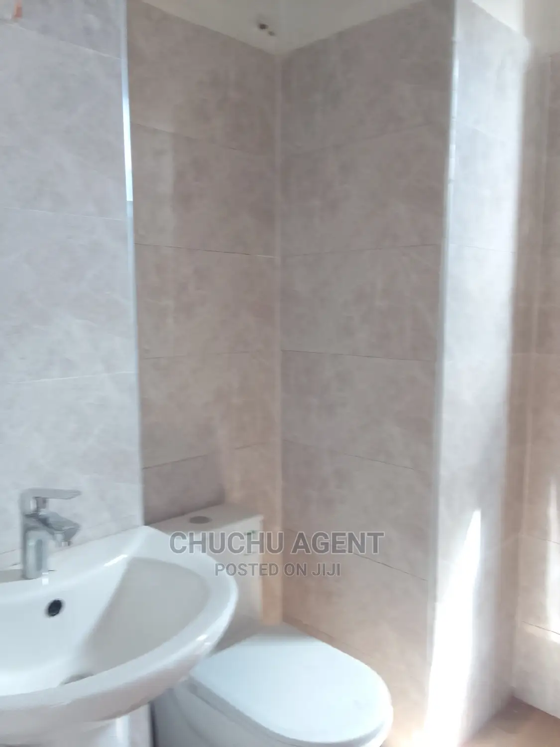 3bdrm Apartment in Bole for sale