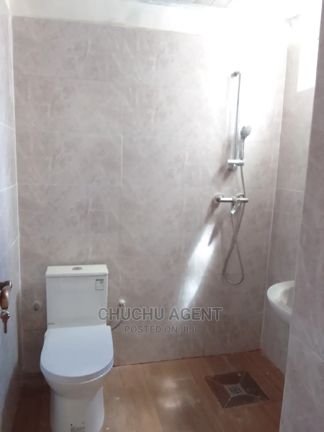 3bdrm Apartment in Bole for sale