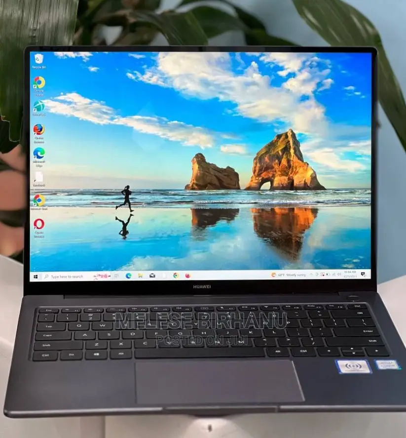 New Laptop Huawei Matebook D 15 8GB Intel Core I5 SSD 512GB