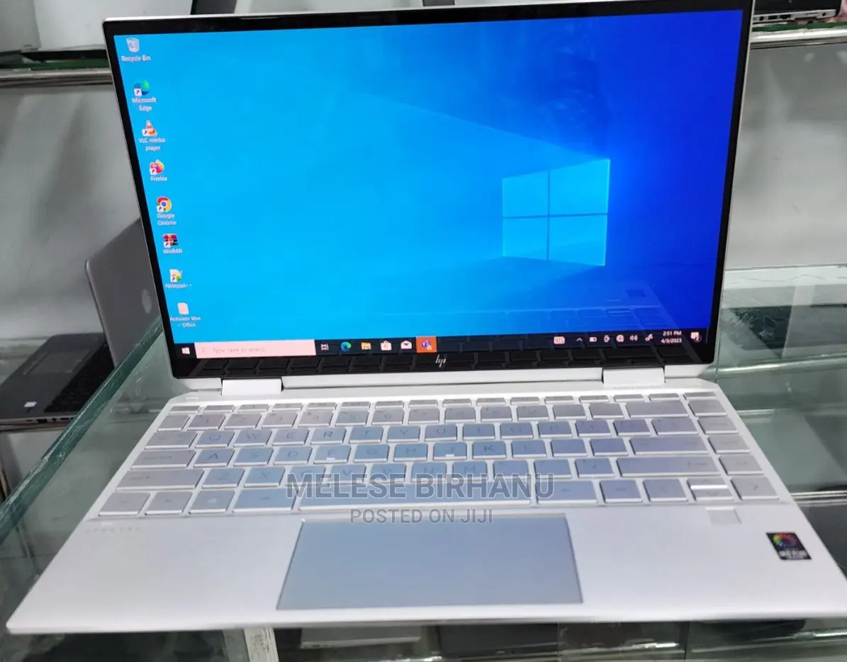 New Laptop HP Spectre 14 8GB Intel Core I5 SSD 256GB