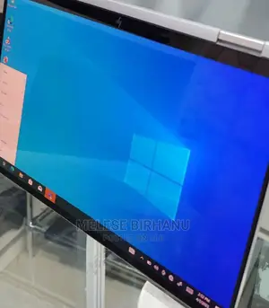 New Laptop HP Spectre 14 8GB Intel Core I5 SSD 256GB