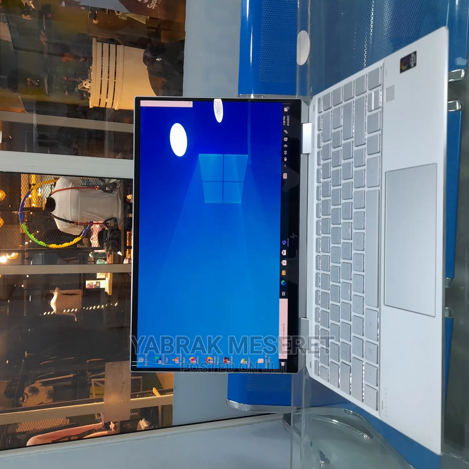 New Laptop HP Spectre 8GB Intel Core I5 SSD 256GB