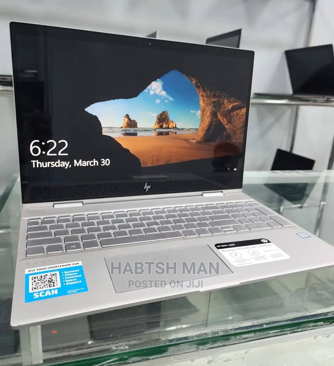 New Laptop HP Envy X360 8GB Intel Core I5 SSD 256GB