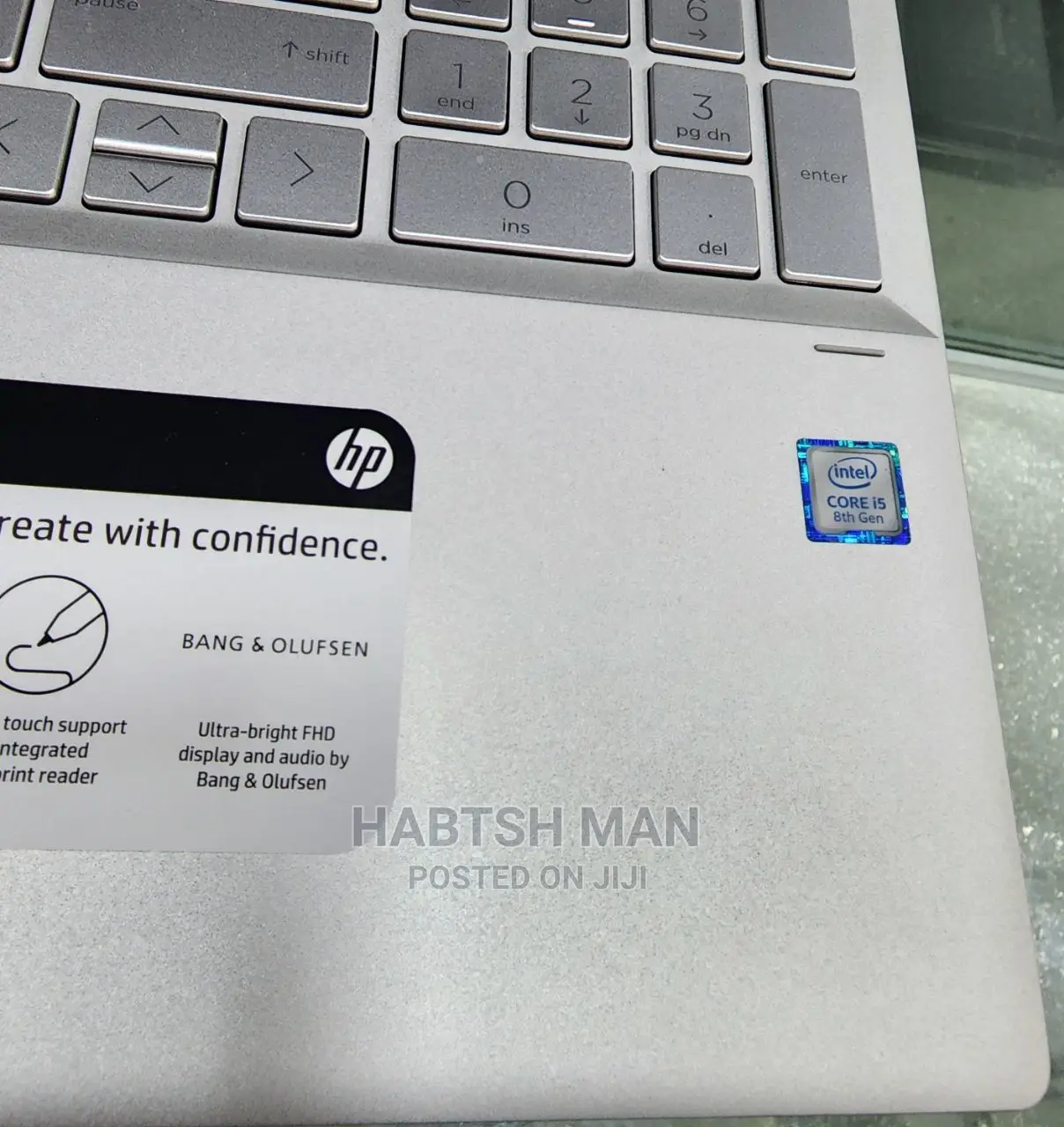 New Laptop HP Envy X360 8GB Intel Core I5 SSD 256GB