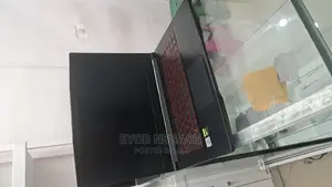 New Laptop MSI GF63 16GB Intel Core I7 SSD 512GB