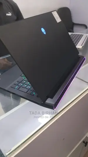 New Laptop 32GB Intel Core I7 SSD 1T