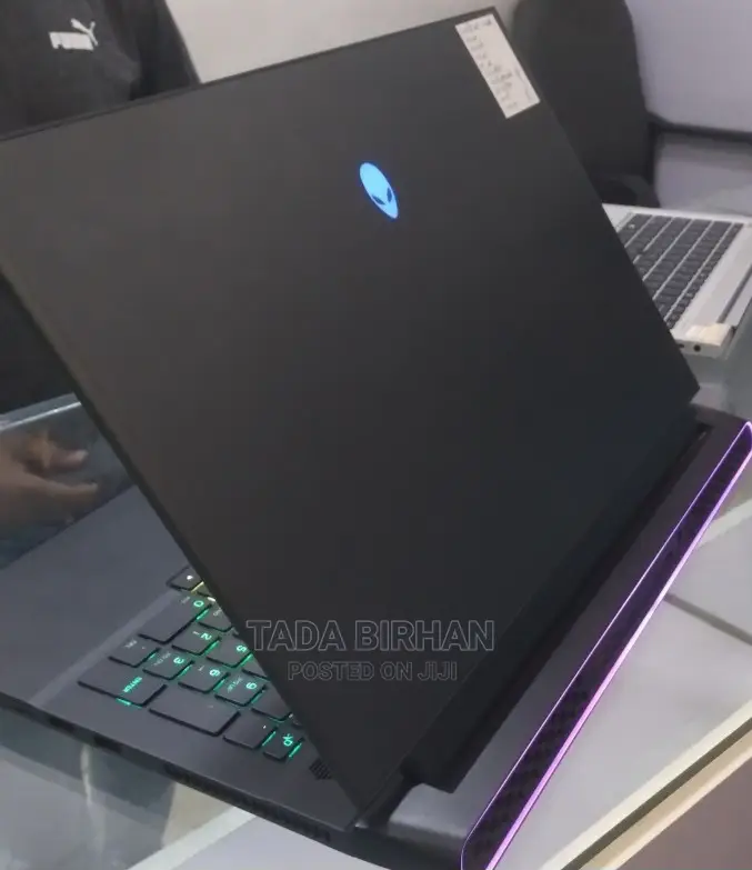 New Laptop 32GB Intel Core I7 SSD 1T