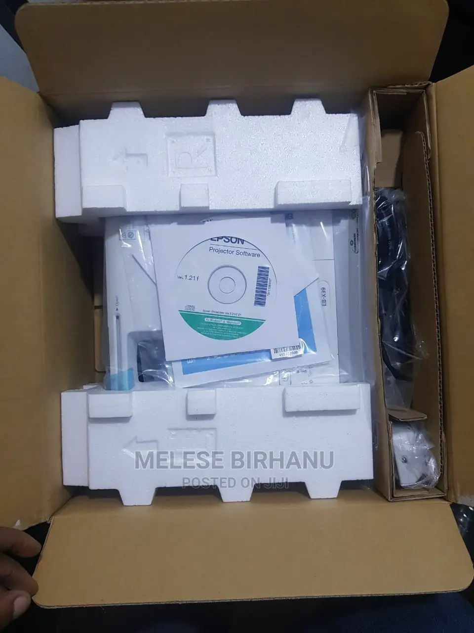 New Epson EB-X39 Projector